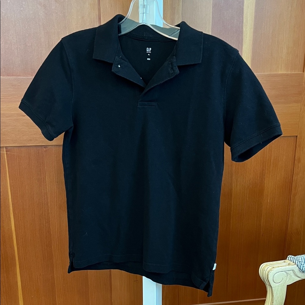 GAP Men’s Black Polo Shirt - Classic Short Sleeve